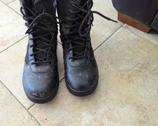 I probably should have cleaned these up before I posted .. but eh.. their mens boots . Nothing fancy.... 