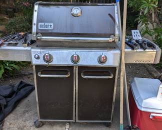 Meat me at the grill ! 