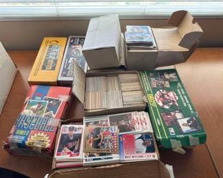 #1004 • Over 3000 Baseball, Hockey, NFL, Basketball Cards
