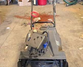 #2066 • AAVIX OutDoors Single Stage Snow Blower
