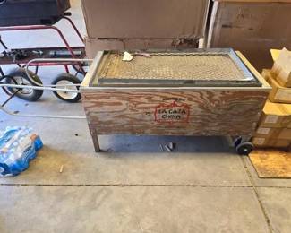 #2214 • La Caja China Roasting Box
