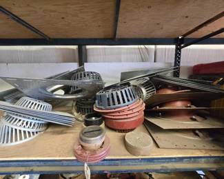 #2086 • Lot of Drain Catches
