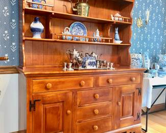 Cushman Colonial Sideboard