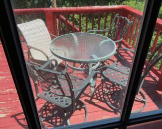 PATIO SET