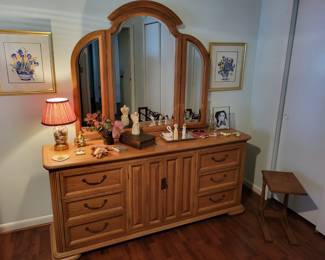 Triple dresser and tri view mirror