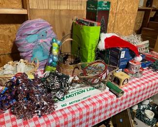 Seasonal decorations