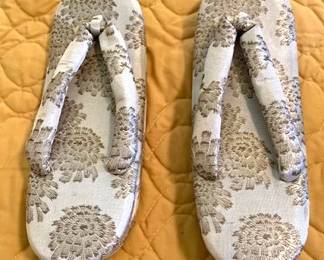 Vintage Geisha Slippers