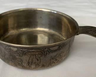 Lot # : 9 - Sterling silver ornate baby bowl porringer
