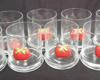 Lot # : 709 - Box of tomato glass cups
