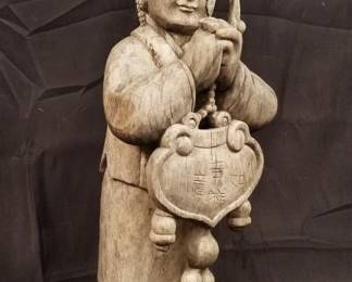 Lot # : 876 - Wood carved Chinese style statue

