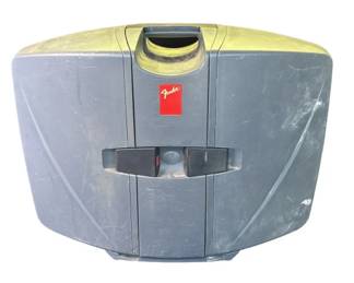 Lot # : 667 - Fender Passport PA system
