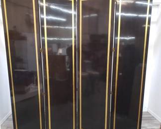 Lot # : 261 - 4 panel gold leaf mahogany room divider

