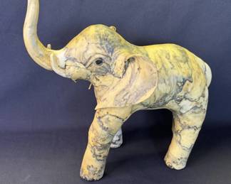 Lot # : 648 - Vintage oyster shell elephant sculpture
