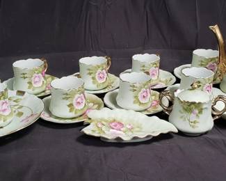 Lot # : 595 - Lefton porcelain dinnerware set of 20 plates
