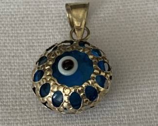 Lot # : 146 - "Evil eye" pendant in10k gold setting
