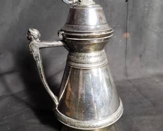 Lot # : 290 - Antique Meriden Quadruple plate figural syrup
