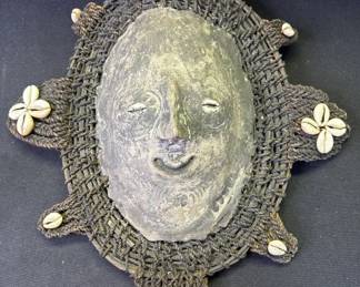 Lot # : 478 - Antique handmade African clay mask wall hanger
