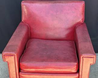Lot # : 641 - VTG MCM 1950's Waynline Inc. red vinyl chair
