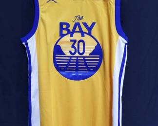 Lot # : 115 - Steph Curry signed Golden State Warriors jersey
