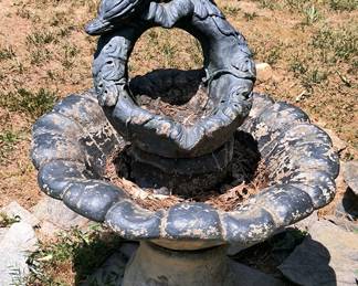 Large Ornate Bird Bath