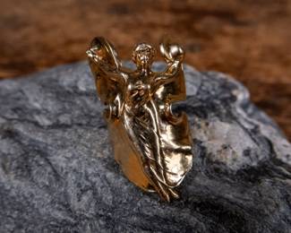 A 14k gold art nouveau ring depicting a winged lady, Loïe Fuller. The mold for the gold Art Nouveau ring is housed at the Maryhill Museum. Loïe Fuller (1863–1928) was a pioneer of modern dance and at the beginning of the 20th century, her influence impacted and inspired a new generation of dancers. Fuller’s circle of friends included artists, politicians, and European royalty, and it was she who convinced Sam Hill to turn his unfinished Maryhill mansion into a museum showcasing French fine art. The Loïe Fuller exhibition includes Art Nouveau posters, photographs, art glass and memorabilia from her 35-year career as a performer. Total weight 15.02 grams. Size 7.