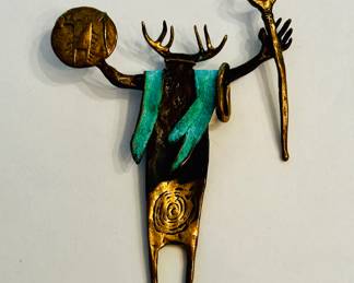 Bill Worrell brooch