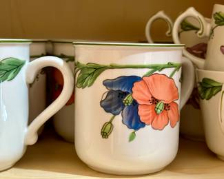 Villeroy & Boch Amapola cups, saucers and mugs
