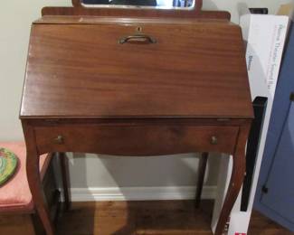 Small secretary desk