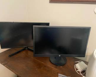 HP and ONN monitors both 22"