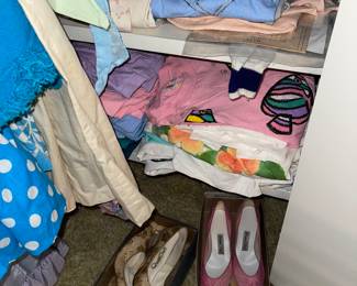 Vintage shoes, Plain Vintage T-Shirts