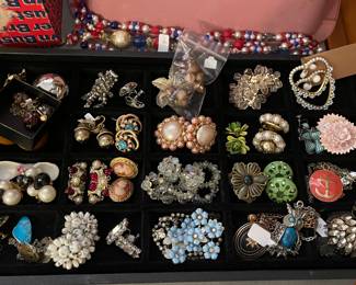 vintage clip on earrings