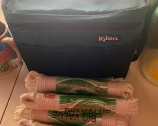 Rope, Igloo Cooler