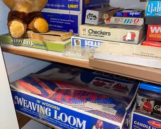 Weaving Loom (loom Sod) But Other toys still available