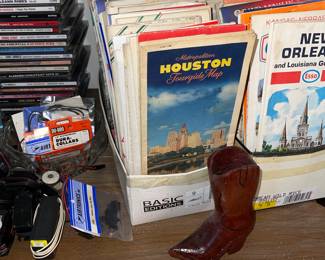 Vintage Maps, Airplane Servo and other airtronics items