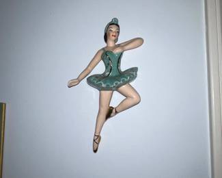 Ballerina wall decor