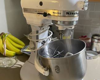 Kitchen Aid mixer 