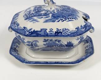 Masons Ironstone China England Blue and White Vintage Tureen Set with Lid and Matching Underplate