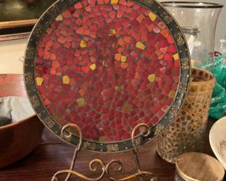 Lots of gorgeous decor and lamps, large bowls and Crystal Vase, 