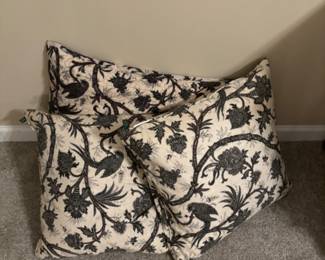 Vintage Pillow set, twin white blanket new. Black new Ralph Lauren blanket, beach bed comforter with shams. Brown new towels. 