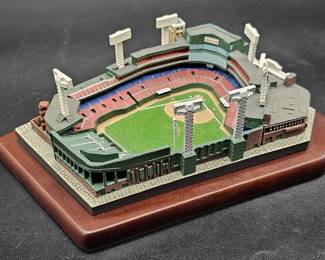 The Danbury Mint Fenway Park In Original Box - Boston Red Sox