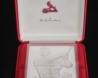 Half Pound .999 Fine Silver Proof Mark McGwire
Baseball Card , The Danbury Mint