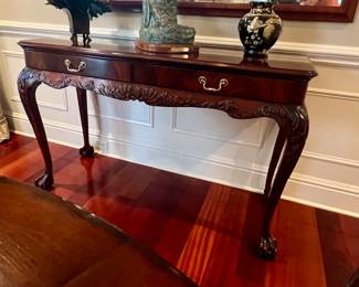 WELLINGTON HALL Sideboard / Table
