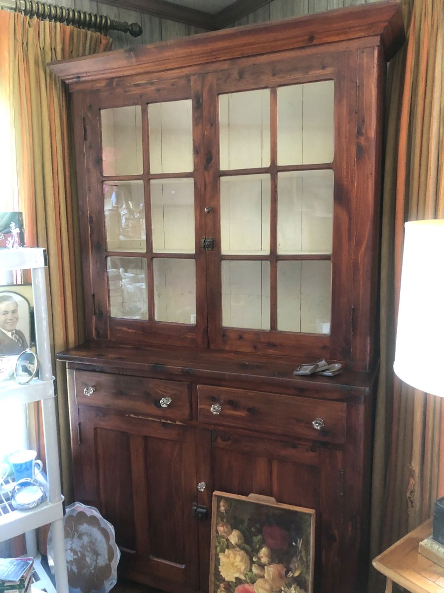 Purple Plum Super Vintage Estate Sale starts on 6/29/2024