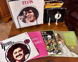 Vinyl- including Elvis, Beatles and more