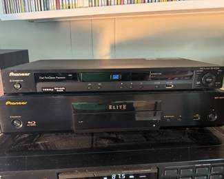 Pioneer DV-610AV DVD Player & Pioneer BDP-62FD Blu-ray Player