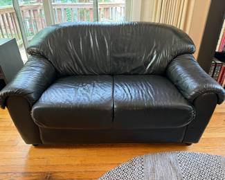 Leather 2 Seat Loveseat (59"W x 36"D x 31" Back Height)
