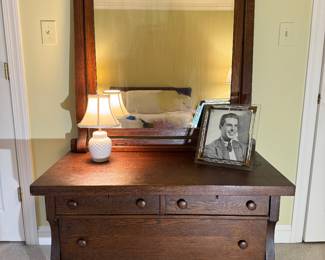 Antique Tiger Oak Sleigh Top Mirrored 3 Drawer Dresser / Vanity (21"D x 71"H x 42"W)