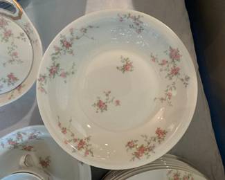 Theodore Haviland New York "Pink Spray" China (50pc)