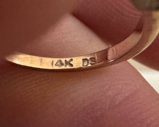 14K Gold & Pearl Ring