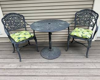 Cast Iron Patio Set // 2 Armchairs & Pedestal Round Table (30"D x 28"H)